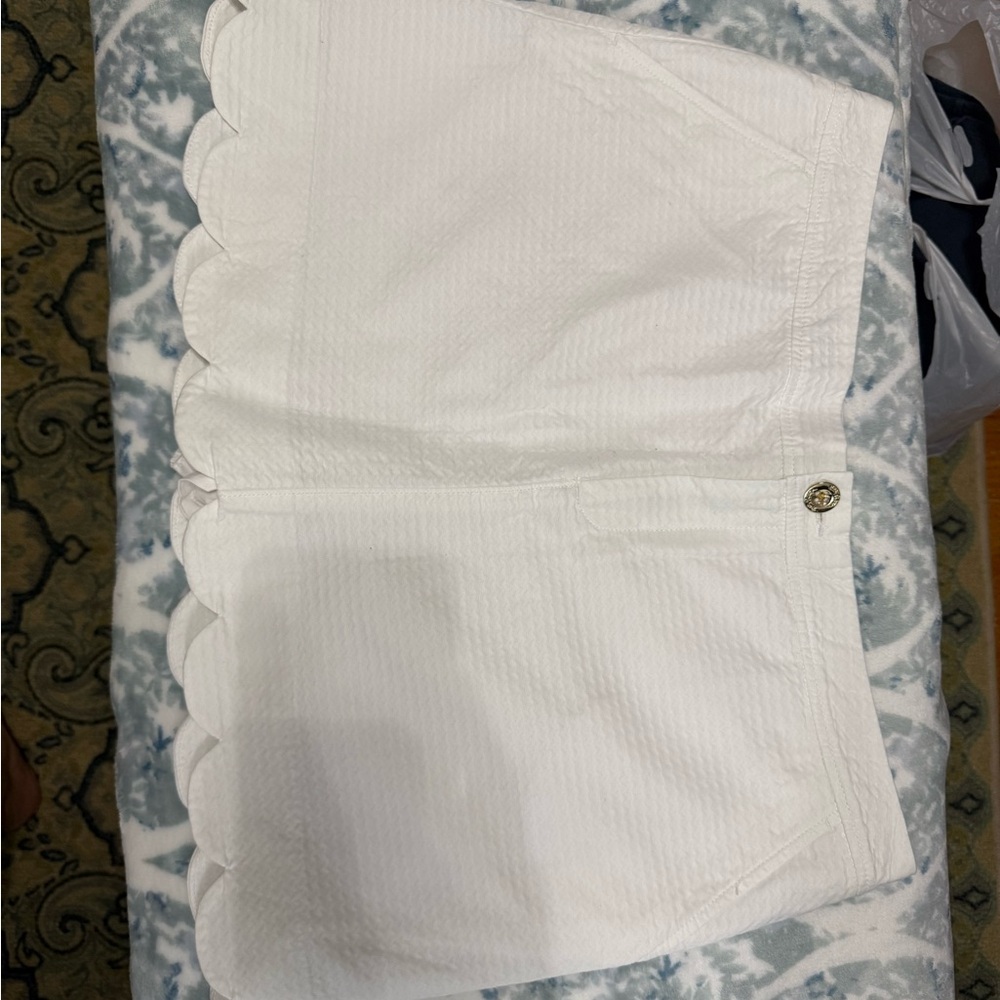 Lilly Pulitzer White Colette Skirt with shorts 
Scalloped Hem